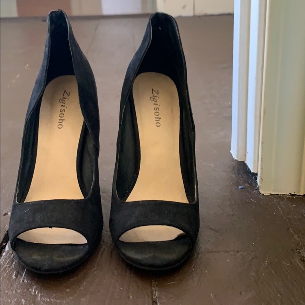 Scoop Heels